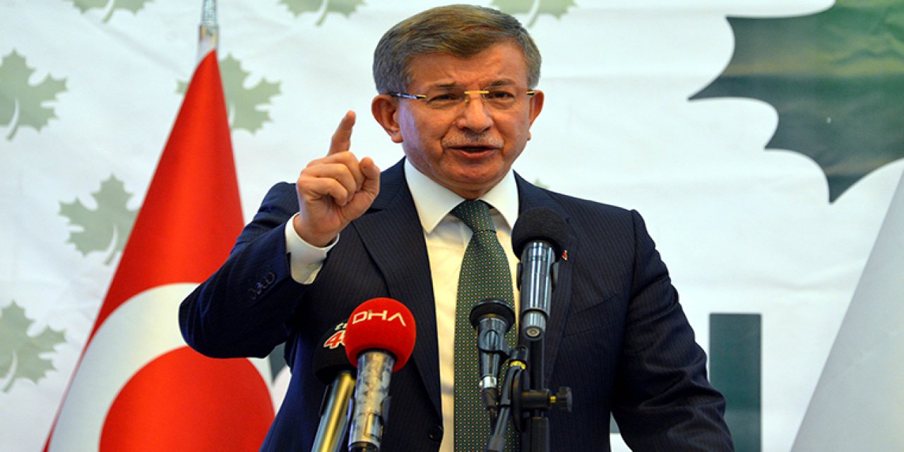 "İhtimal çok yüksek" dedi ve... Ahmet Davutoğlu erken seçim için tarih verdi!