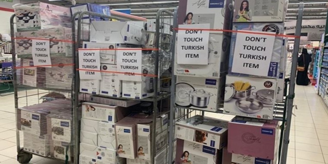 'Türk markalarına dokunmayın' yazıları astılar,  Suudi Arabistan'dan Türkiye'ye destek paylaşımları, açılan tag trend listesine girdi!