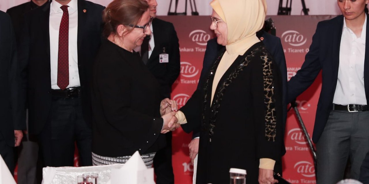 "Daha ne kadar susacaksınız?" Ruhsar Pekcan olayında ikinci perde! İsmail Saymaz yazdı: Emine Erdoğan'a gelen ihbar!