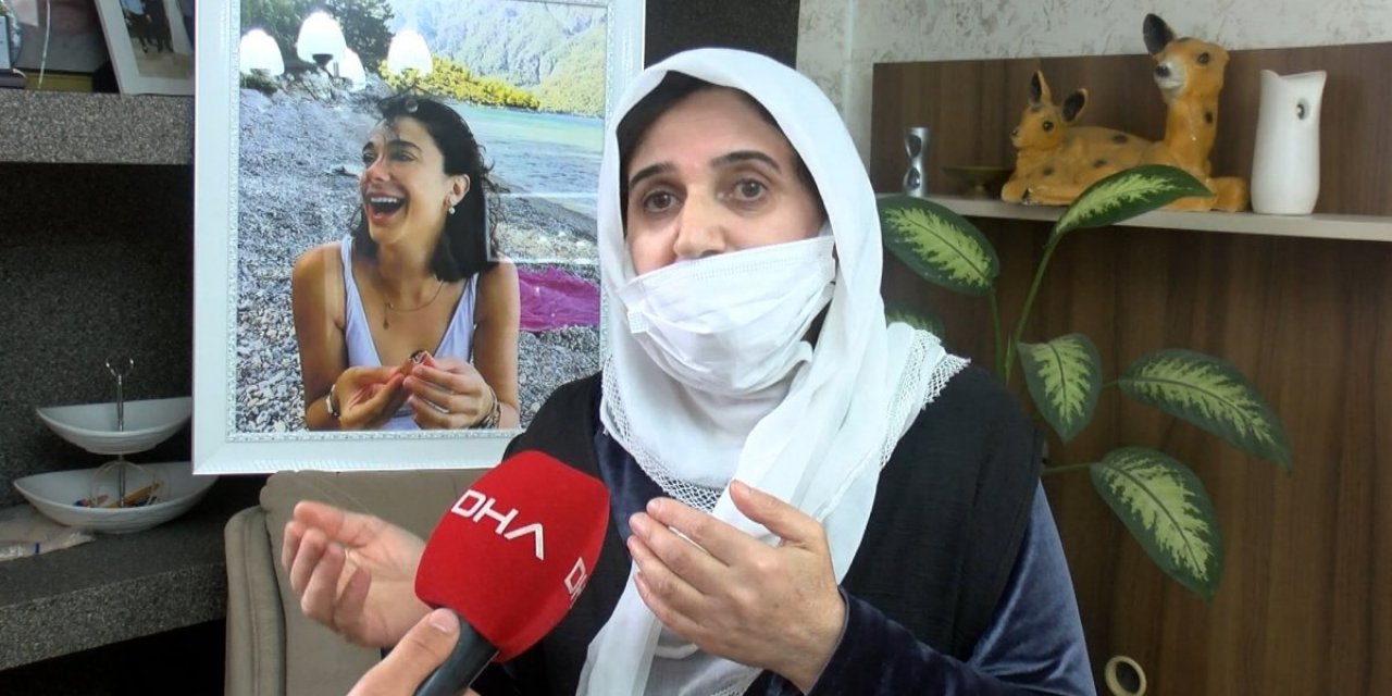 "Muğla'ya her gittiğimde kızımın yanık kokusunu alıyorum" Bu sözler herkesi ağlattı! Vahşice katledilen Pınar Gültekin'in acılı annesi yaşadıklarını anlattı!