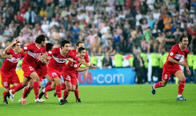 EURO 2020 resmi hesabından Semih Şentürk paylaşımı yapıldı