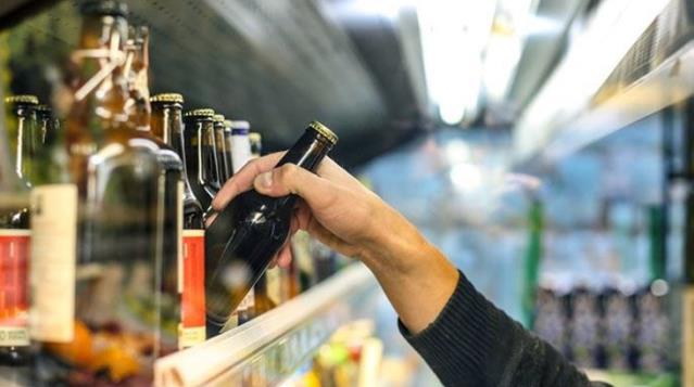 ÇHD'den 'alkol satışı yasağı' değerlendirmesi! 'AKP keyfi idaresinin sınırını test ediyor'