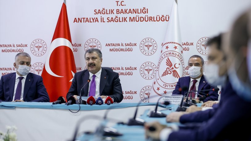 Sağlık Bakanı Fahrettin Koca'dan Çin aşısı itirafı! Neden kriz yaşandığı belli oldu