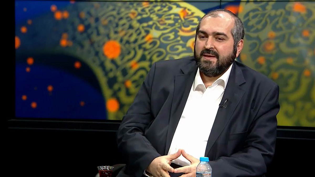 Kübra Par'dan Ayasofya'nın eski imamına sert tepki! 'Kendisini sahiden çok önemli biri zannediyor'
