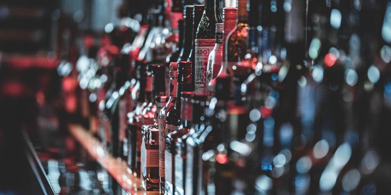 Alkol yasağı kararına imza atan CHP'li başkandan açıklama! "Yasağa karşıyım. Onaylamak zorunda kaldım"