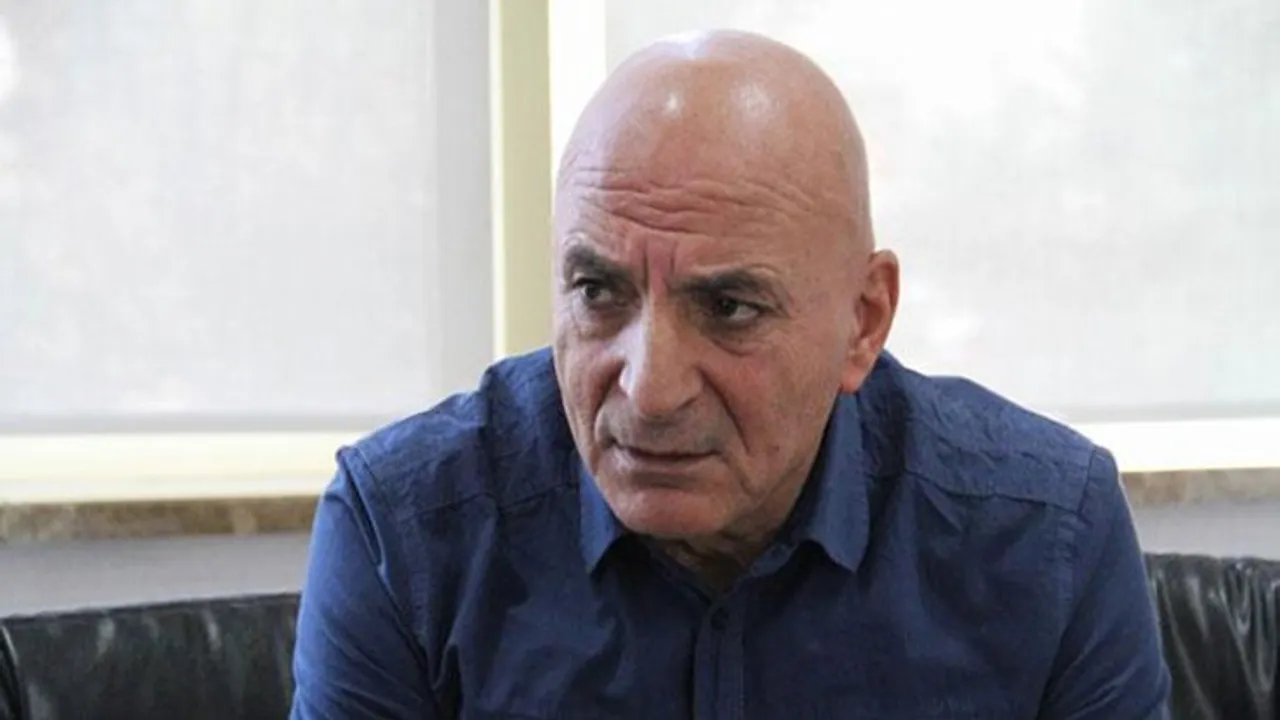 Mustafa Sönmez'den Mehmet Nuri Ersoy'un açıklamasına sert tepki 'Yalanınızı vakti geldiğinde rahatça söyleyin!'