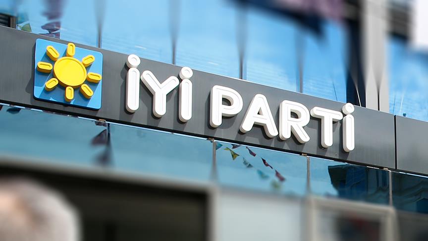 CHP'li Belediye Başkanı Kadir Albayrak duyurdu!  İYİ Parti'yi yıkan acı haber