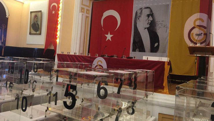 Galatasaray'da bir başkan adayı daha