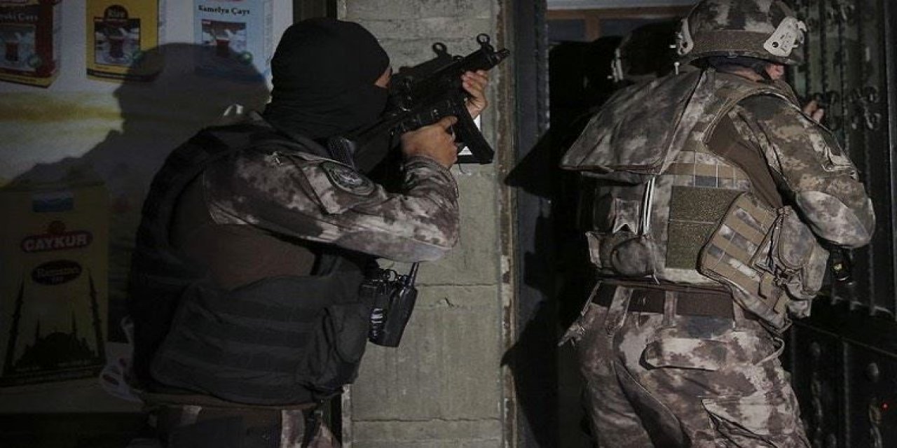 İstanbul'da IŞİD operasyonu: Kritik isimler gözaltında!