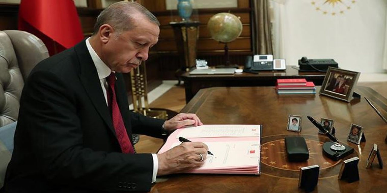 Resmi Gazete'de yayımlandı! Bürokraside görevden almalar!