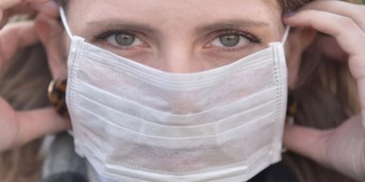 Maskede merdiven altı üretim... Bakkal ve petrolcü maske üreticisi oldu