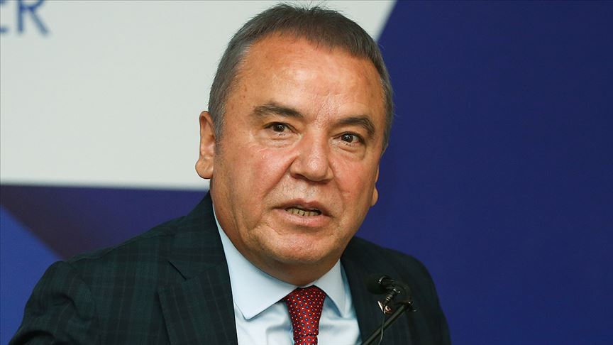 Antalya Büyükşehir Belediye Başkanı Böcek’ten SMA hastası Ahmet bebeğe destek