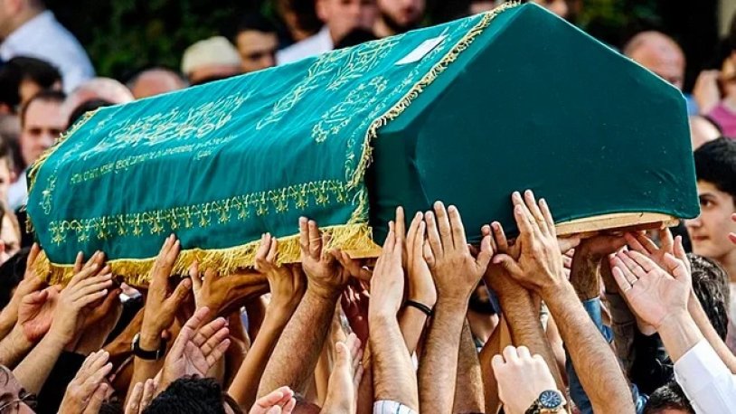 Koronavirüs tedavisi görüyordu... Berikan Yayınevi’nin sahibi hayatını kaybetti