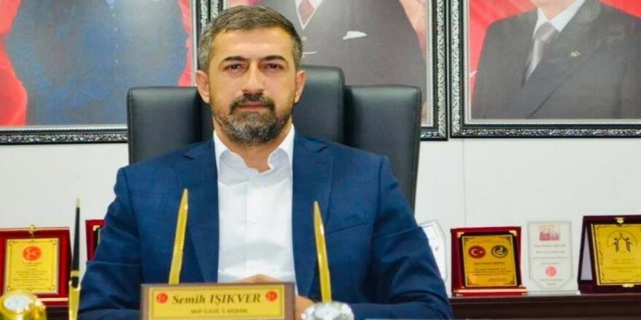 Deprem bölgesine 26 kat bina yapılmıştı... Bakan tepki gösterdi MHP'li isim ortaklıktan ayrıldı!