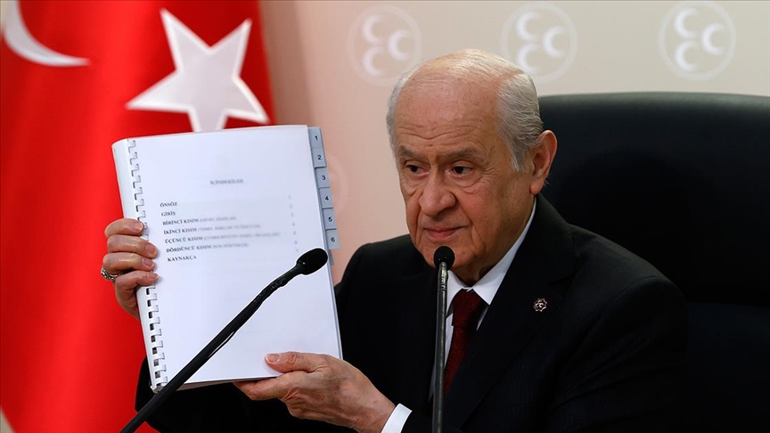 Devlet Bahçeli açıkladı! Anayasa önerisi Erdoğan'a sunuldu