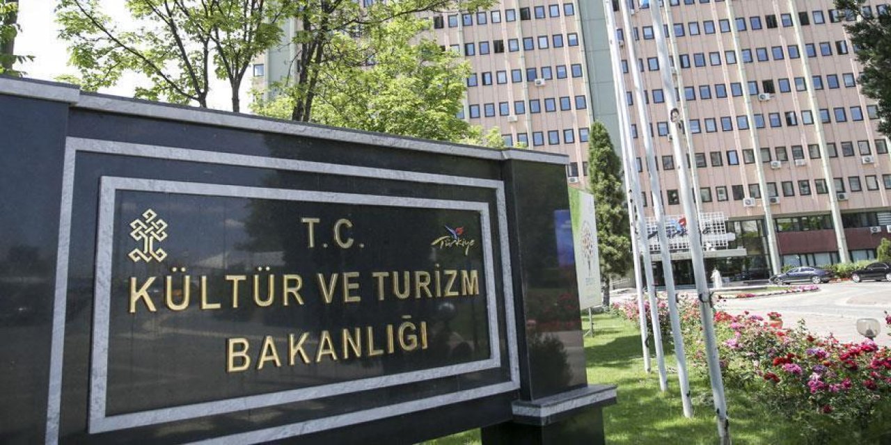 İşte parti devletinin geldiği nokta...  Kültür ve Turizm Bakanlığı, skandal açıklama!  TBMM yerine AKP grubuna duyuruldu!