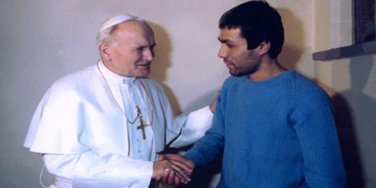 "Ağca tek başına değildi" Papa'ya suikast girişimini soruşturan savcı konuştu!