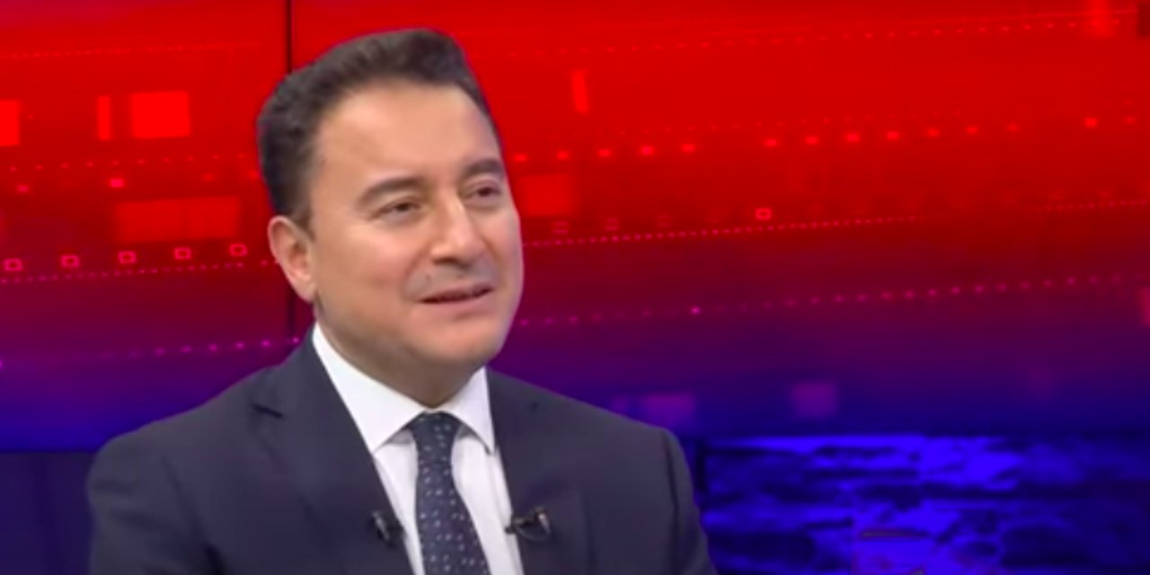 "Siyasi tarihin sorunlu sayfalarından birinde Ali Babacan ismine kendi beyanatıyla geniş bir yer açmış oldu" Sabah yazarından dikkat çeken "Ali Babacan" yorumu!