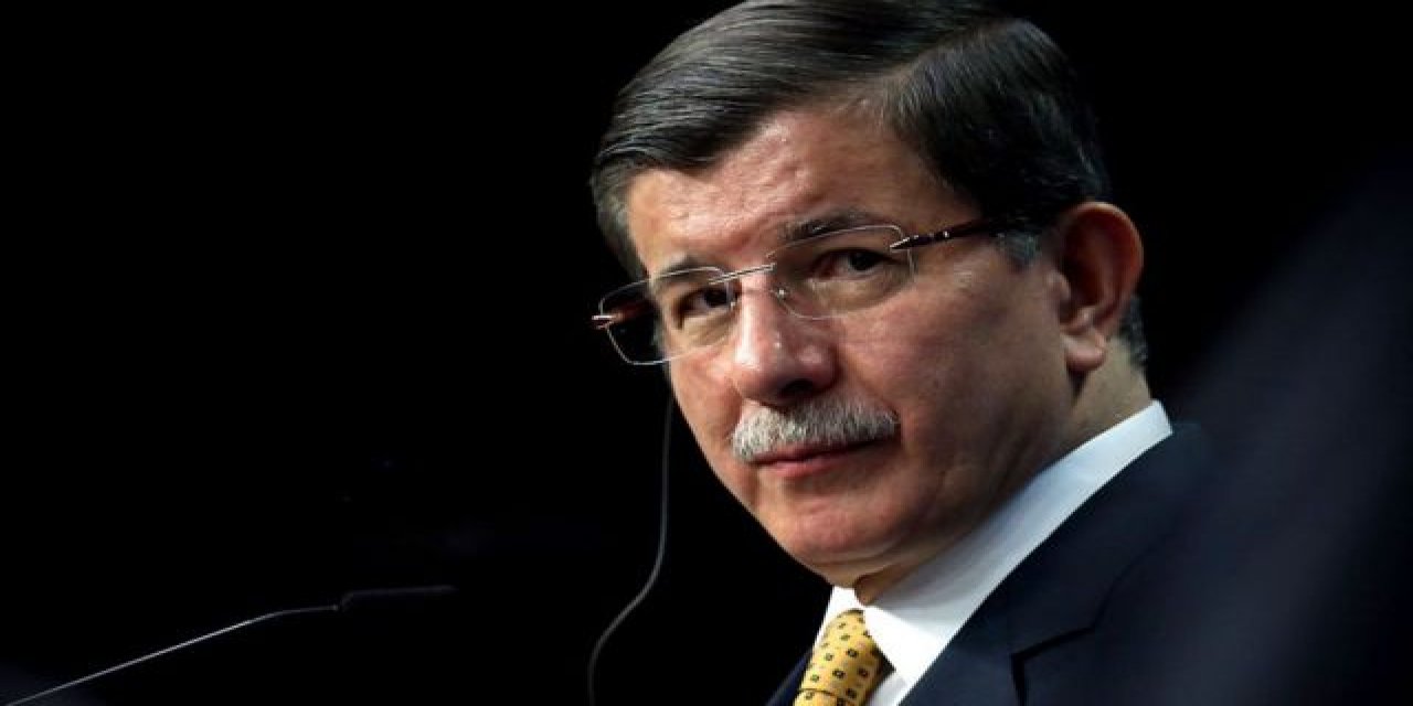 "Devlet yönetimi karanlık dehlizlerde yürütülemez" Ahmet Davutoğlu'ndan "90'lı yıllara geri döndük" tepkisi!