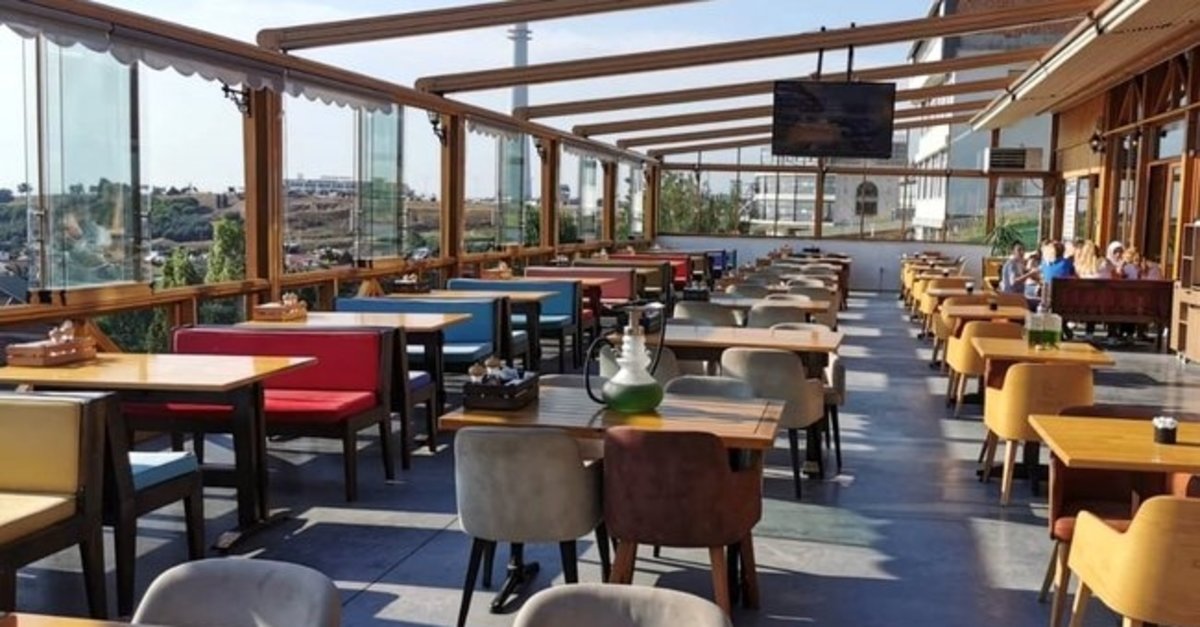 Sadece paket servisle açılmalarına izin verildi... Kafe ve restoranların 1 Haziran isyanı!