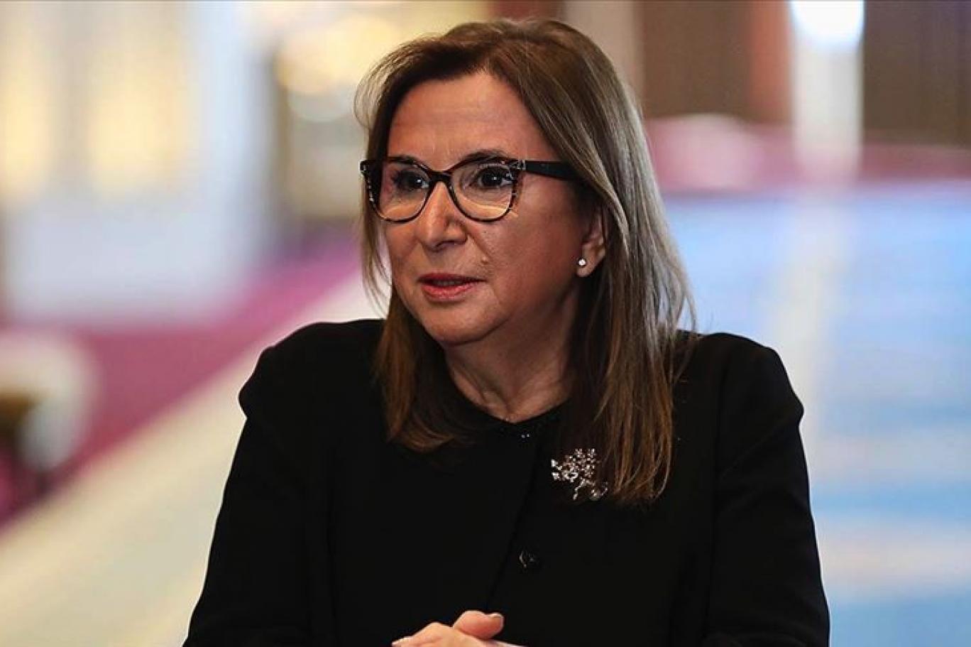 CHP düğmeye basmıştı... 'Ruhsar Pekcan'ın dezenfektan olayı araştırılsın' önergesine Saray engeli!