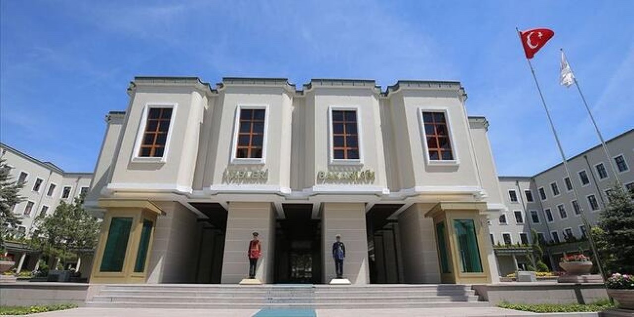 Batman'ın Sason ve Beşiri kaymakamları FETÖ soruşturması nedeniyle görevden alındı.