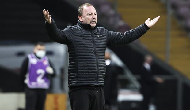 O kare Beşiktaşlıları çok kızdırdı! İşte Sergen Yalçın'ın taraftarı ayağa kaldıran fotoğrafı