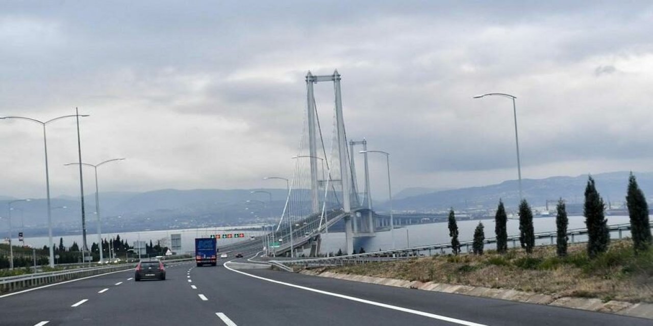 “Zam değil güncelleme”ymiş.... Bakan Karaismailoğlu geçiş ücretlerine yapılan fiyat artışını böyle değerlendirdi!
