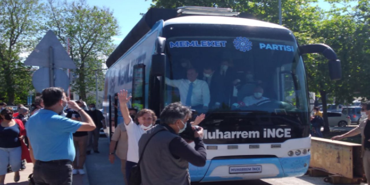 Dün Samsun’a giden Memleket Partisi bugün Ata'nın huzurunda! Muharrem İnce'den Anıtkabir ziyareti!