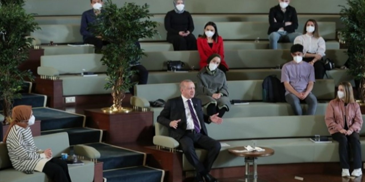 Erdoğan "Fethullah Gülen ekibinden üst düzey bir terörist yakaladık” demişti... O kişi Gülen'in Kenya'daki öğretmen yeğeni mi?  Gazeteci Ahmet Nesin bombayı patlattı!