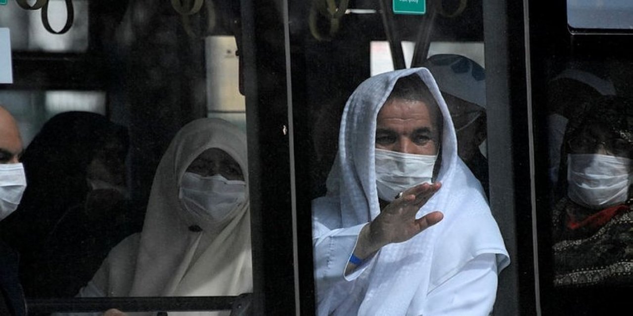 Virüsü Umreciler yaymamış! Diyanet İşleri açıkladı "koronavirüs" nasıl yayıldı?