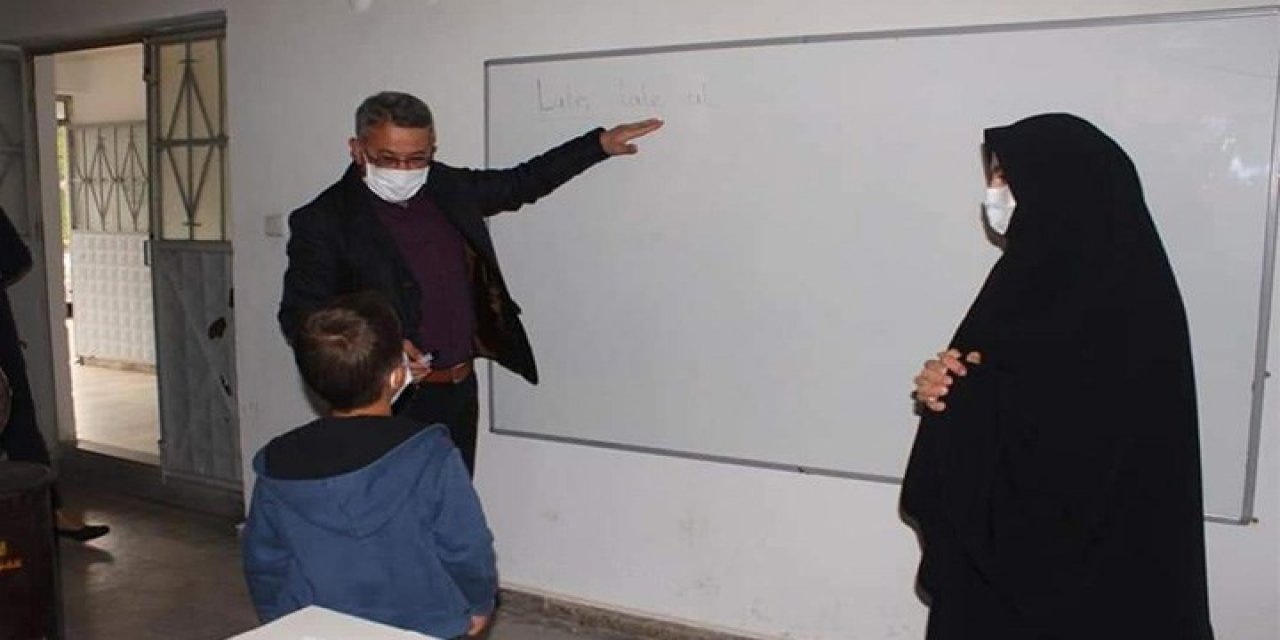 Köy imamının eşinin çarşafla derslere girmesi çok tartışılmıştı... MEB'e göre "sorun yok"
