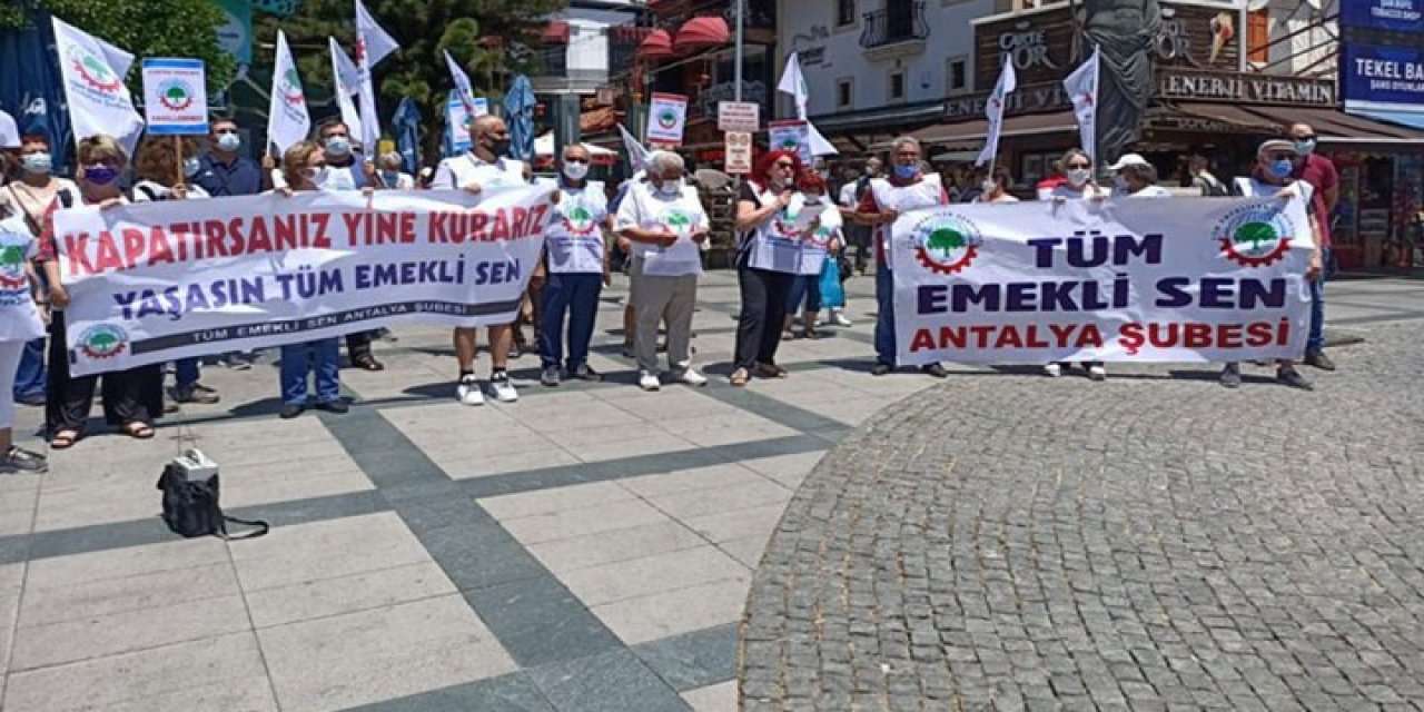 Emeklilerin sendikası yine kapatıldı!