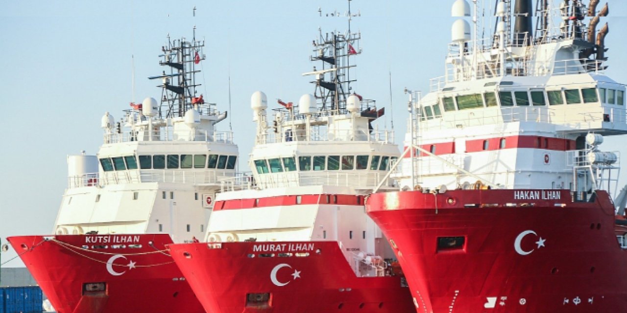 Türkiye üç gemiye isimlerini verdi... Kim bu İlhan Ailesi?