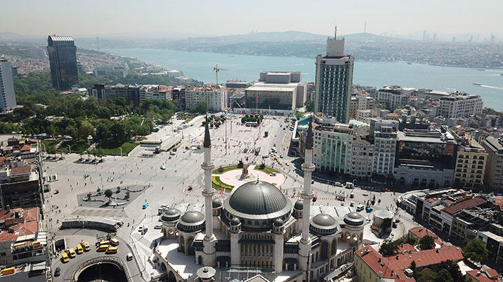 Taksim'de yapılan caminin ibadete açılacağı gün belli oldu