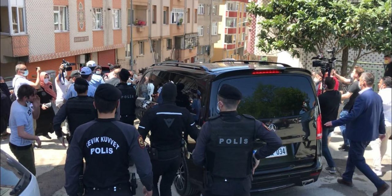 Ekrem İmamoğlu'nun konvoyuna saldırı!