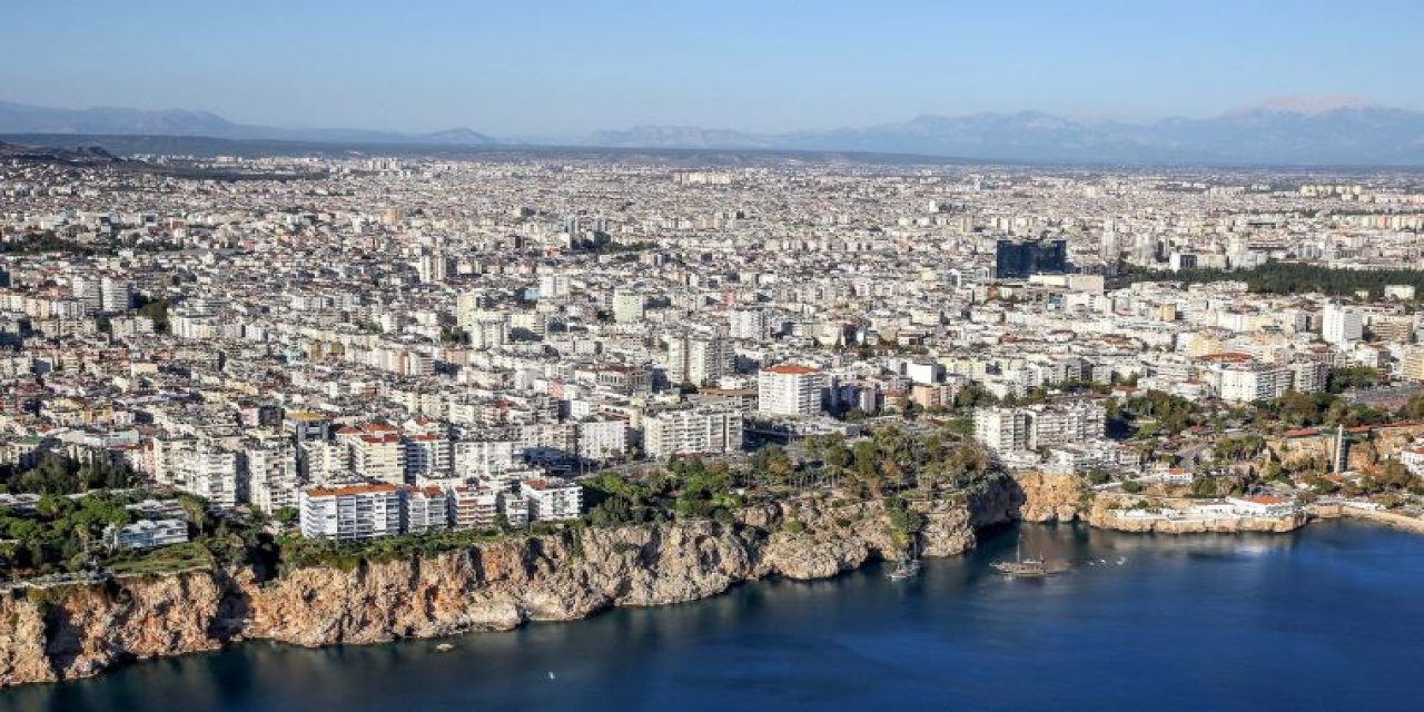 Konutta yabancıların tercihi İstanbul ve Antalya oldu