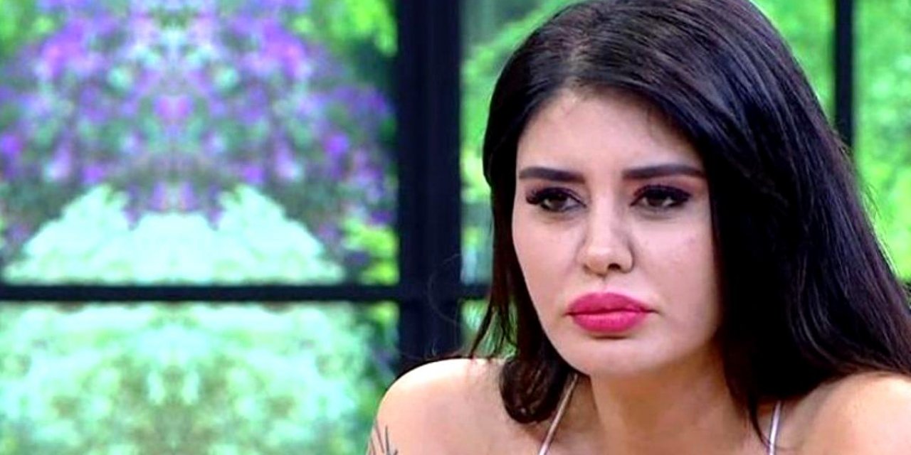 AKP'yi yere göğe sığdıramıyordu... Ünlü şarkıcı evine gelen faturaları paylaşarak isyan etti!