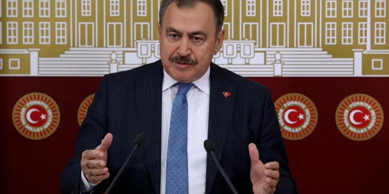 "Ne günlere kaldık" Veysel Eroğlu seçim propagandasında sınır tanımadı! "Netanyahu’nun gözü bile Güney’de"