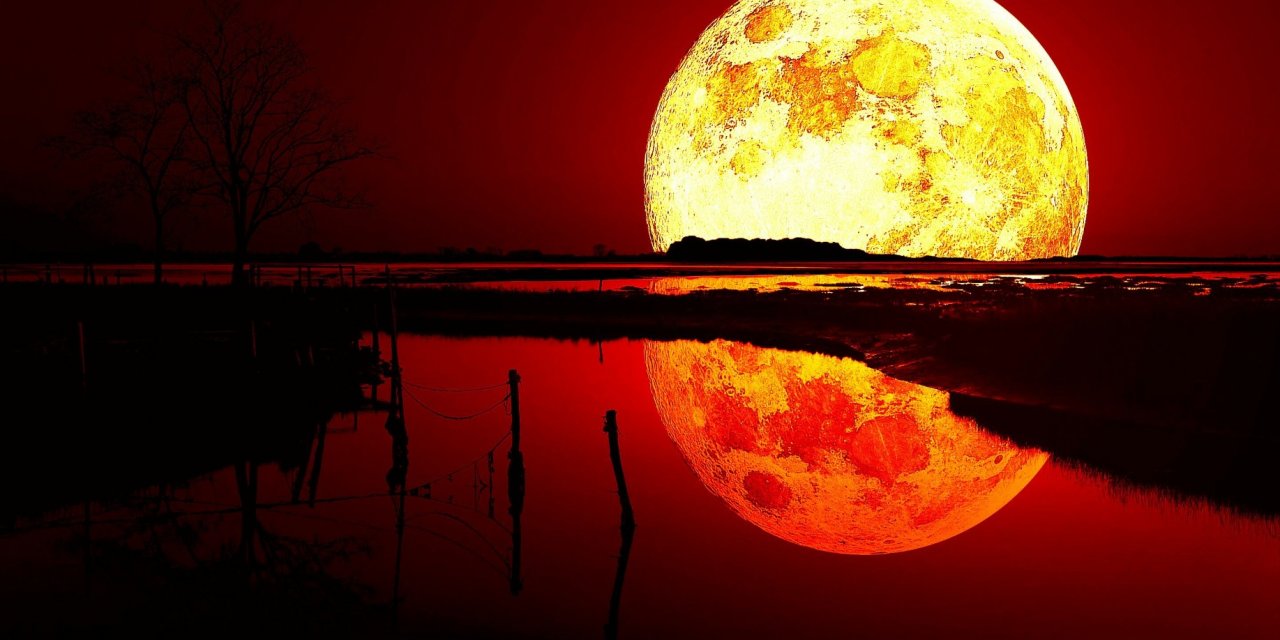 Herkesin kaderini bilen kadın konuştu! Ünlülerin astroloğu Kassandra'dan "Kanlı Ay tutulması" uyarısı!