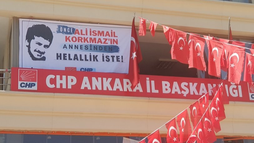CHP'den Erdoğan'a 'Ali İsmail Korkmaz' afişli helallik yanıtı!