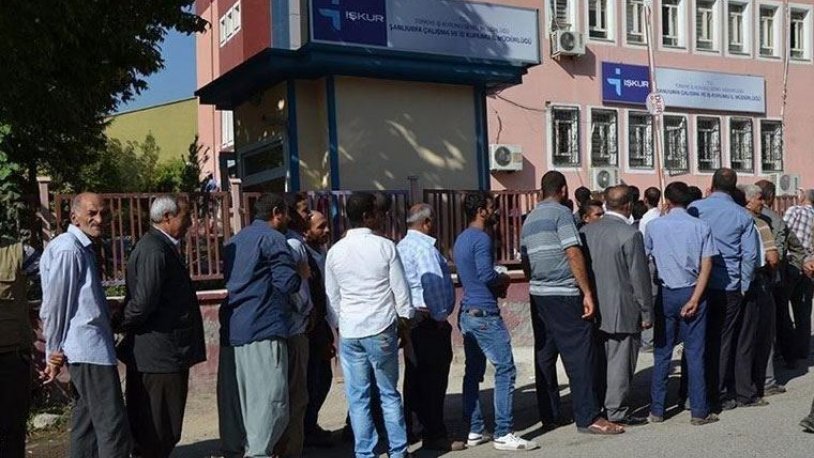 Ülkenin işsizlik manzarası! 6 kişilik temizlik işçisi alımı için rekor başvuru!