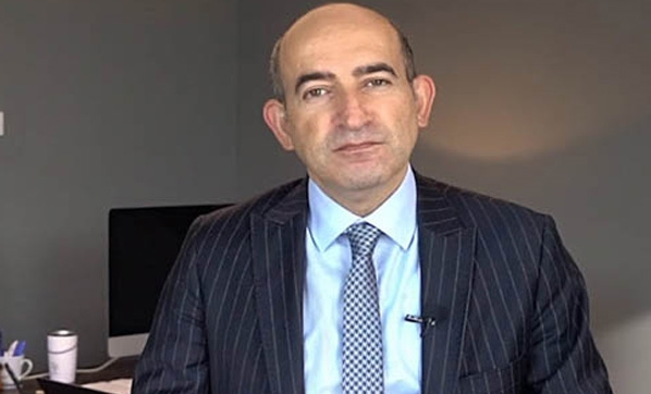 Boğaziçi Üniversitesi mezunlarından Melih Bulu'ya 'kamera' tepki! 'Kendisine tavsiyemiz bir takım kurnaz girişimlerle...'