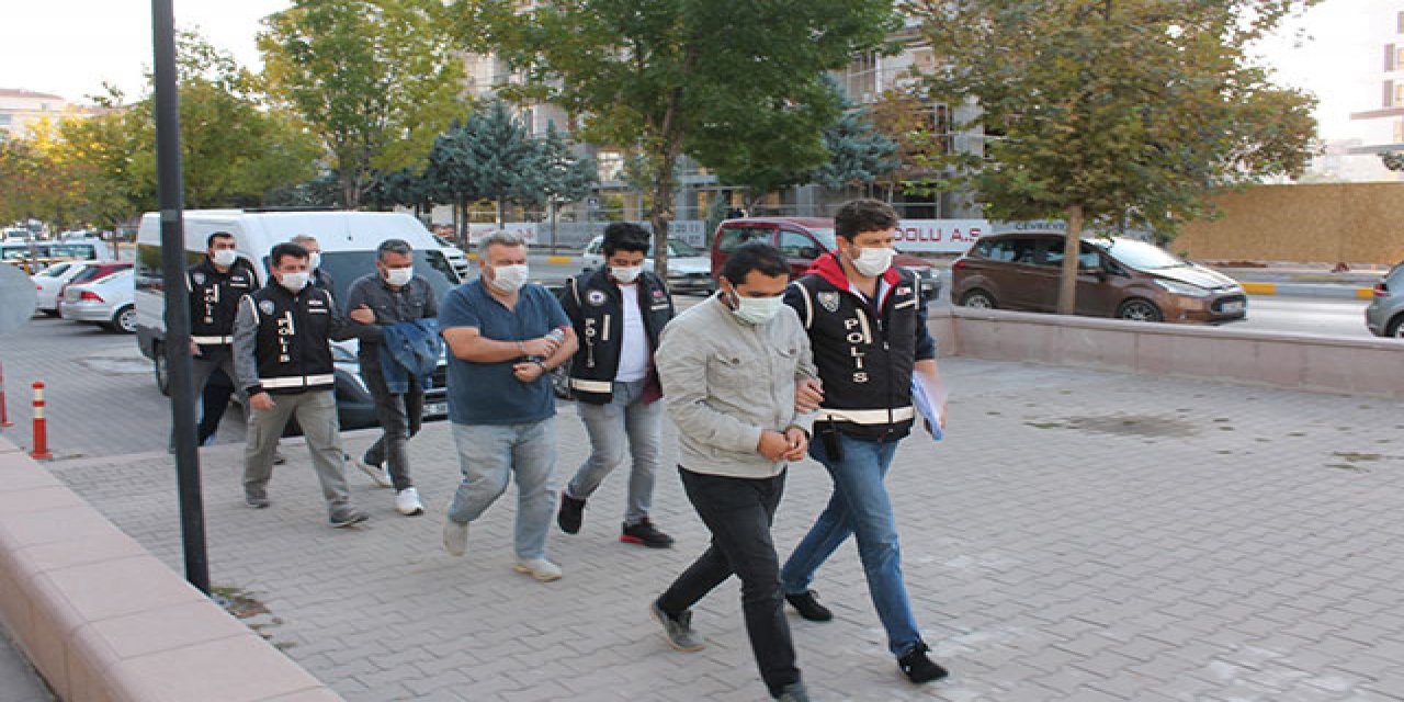 Aksaray'da, 17 FETÖ şüphelisi adliyede