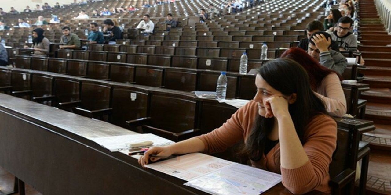 Sayıştay incelemesine takıldı! AKP'li belediyelerde 1 günde "sınavsız" memuriyet!