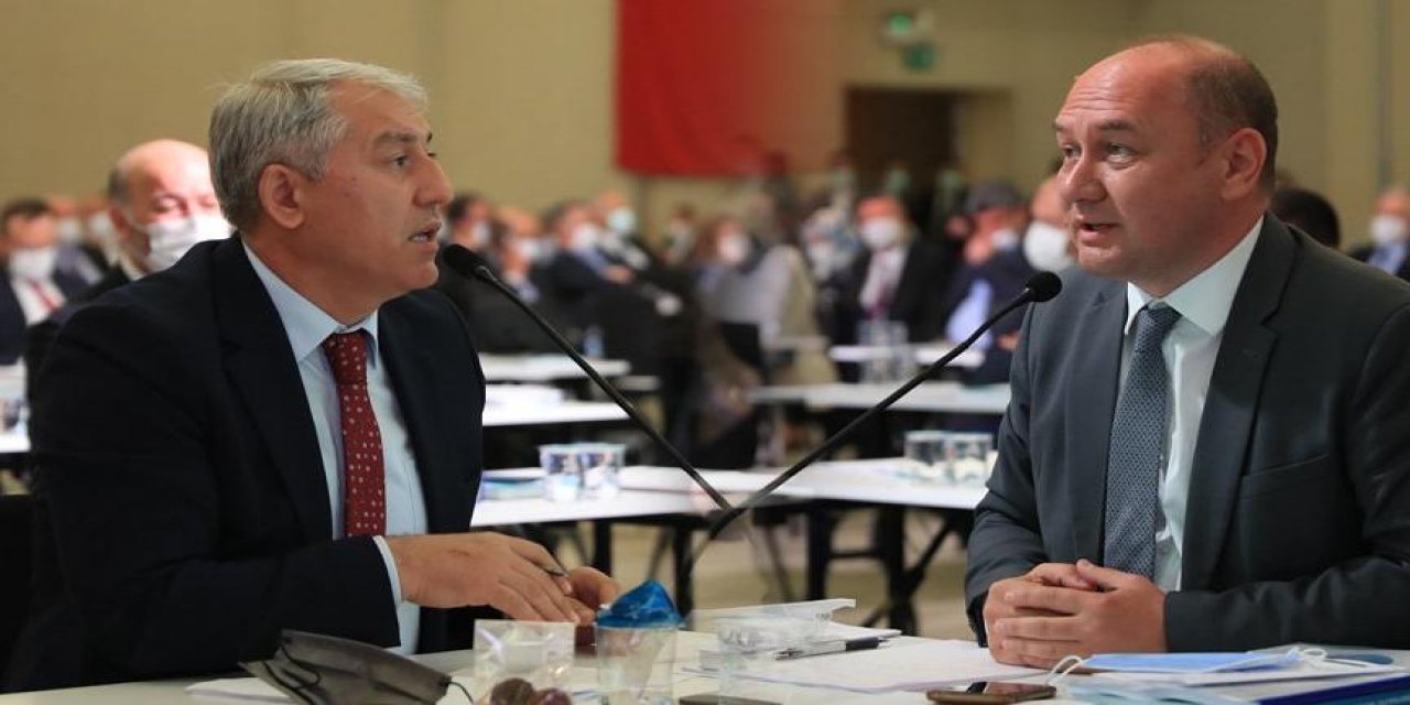 İBB Meclisi’nde "özür" tartışması!