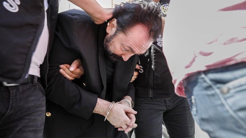 Adnan Oktar dava açmıştı... Kırmızı Kedi Yayınevi’den flaş açıklama!