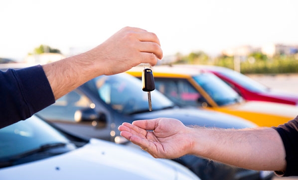 Hem sıfır hem de 2. el almak isteyenleri ilgilendiriyor! Araba alacaklara kötü haber