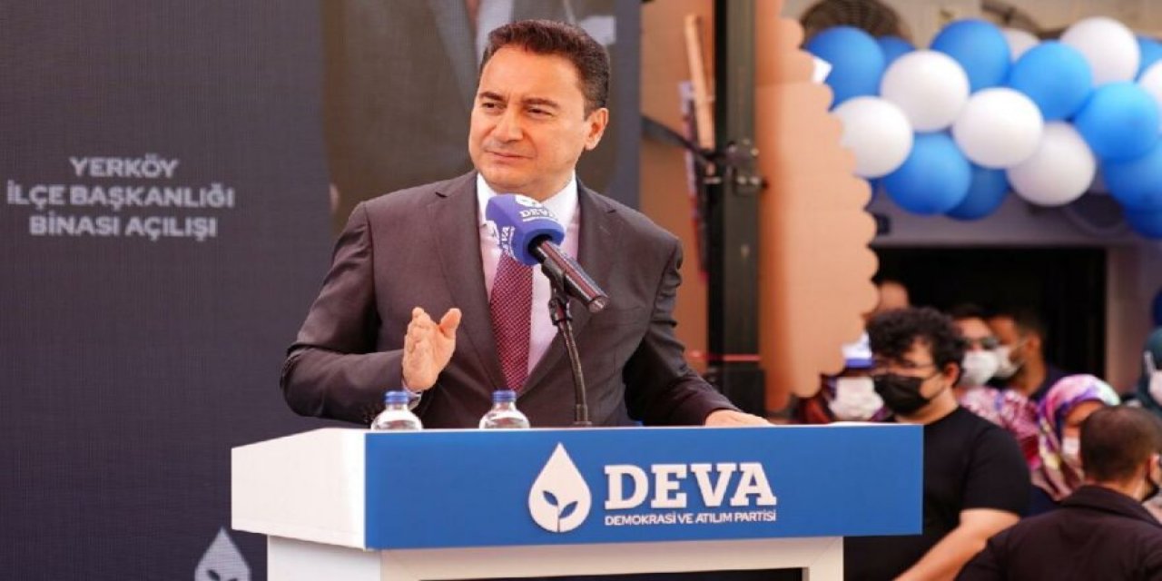 "Şimdi istersen "one minute", istersen "bir gün" de kimsenin umurunda değil" Ali Babacan iktidara sert sözlerle yüklendi!