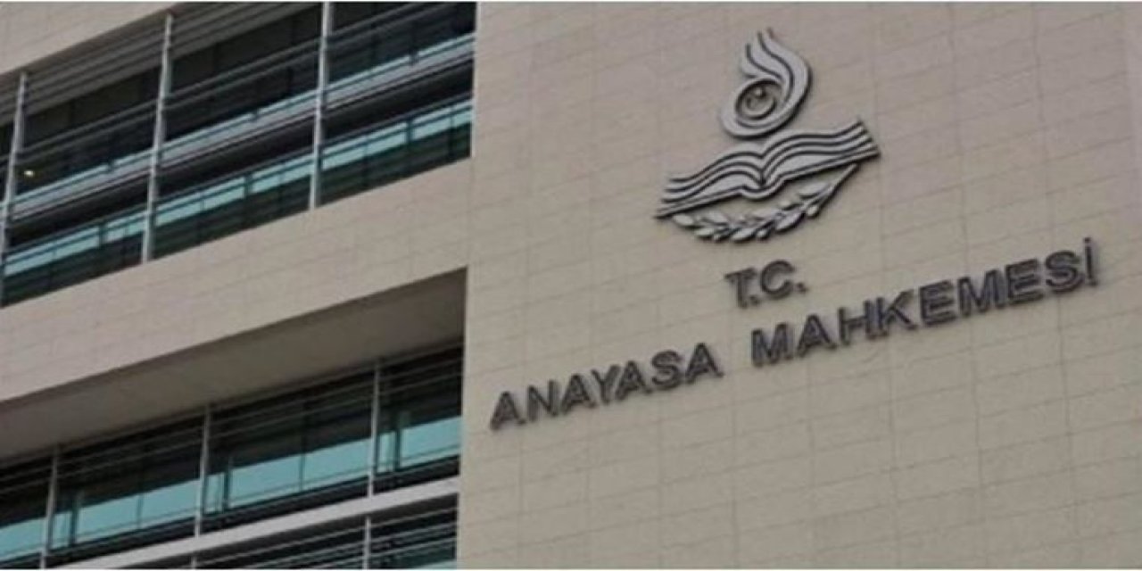 Anayasa Mahkemesinden iki siyasi parti için karar! Hukuki varlığı sona erdi!